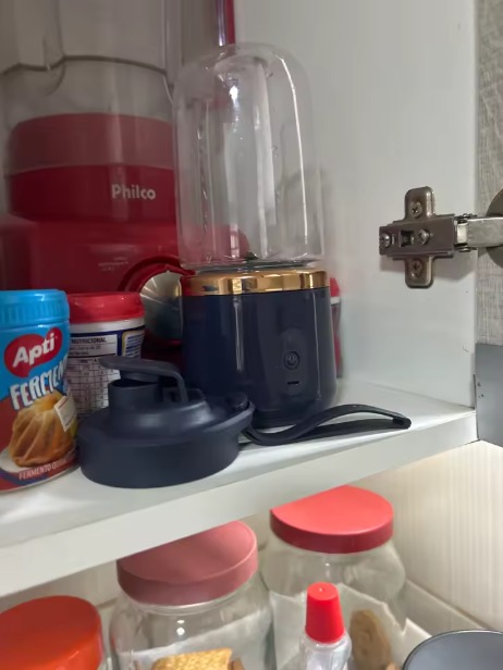 Foto del frullatore allegata alla recensione di B***r